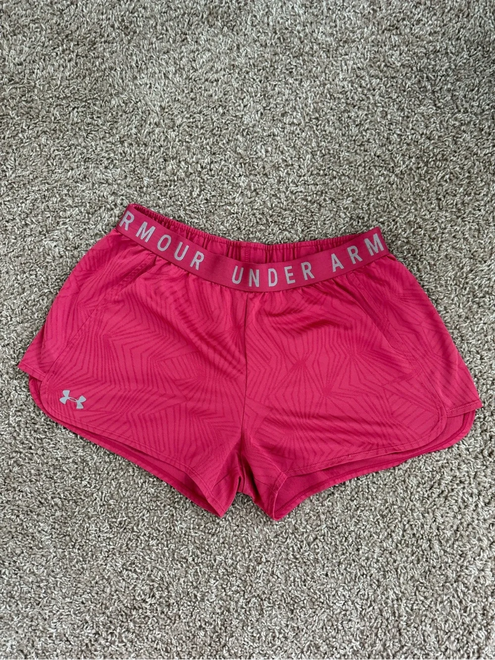 Under Armour Hot Pink Women's Athletic Running Shorts - Picture 1 of 2